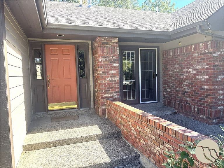 2885 Jennie Ln photo 5