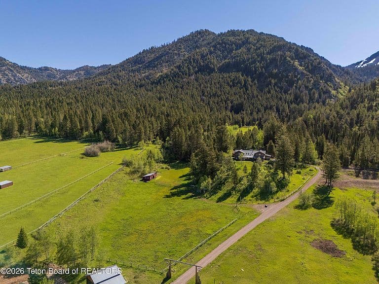 2903 Stewart Trl photo 4