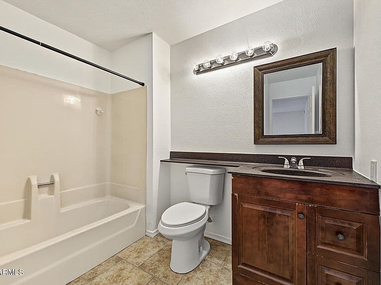 1645 W BASELINE Road #1085 photo 4