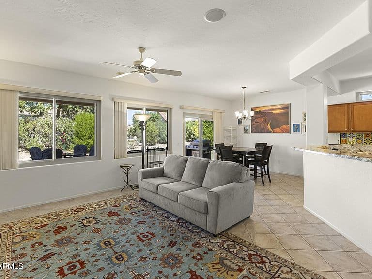 17366 W KING CANYON Drive photo 5