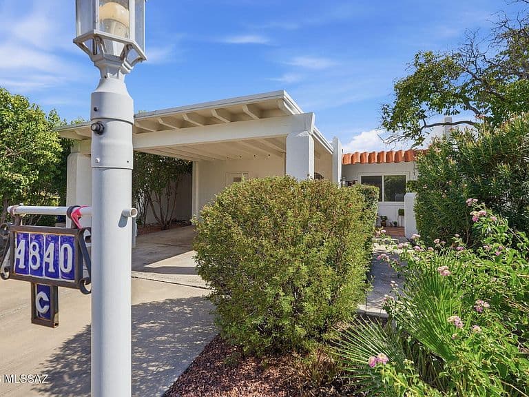 4840 E Fort Lowell Rd Unit C photo 1