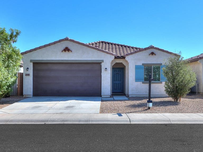 35281 W Santa Barbara Avenue photo 2