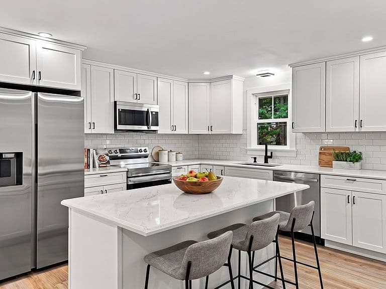153 Squantum Road photo 3