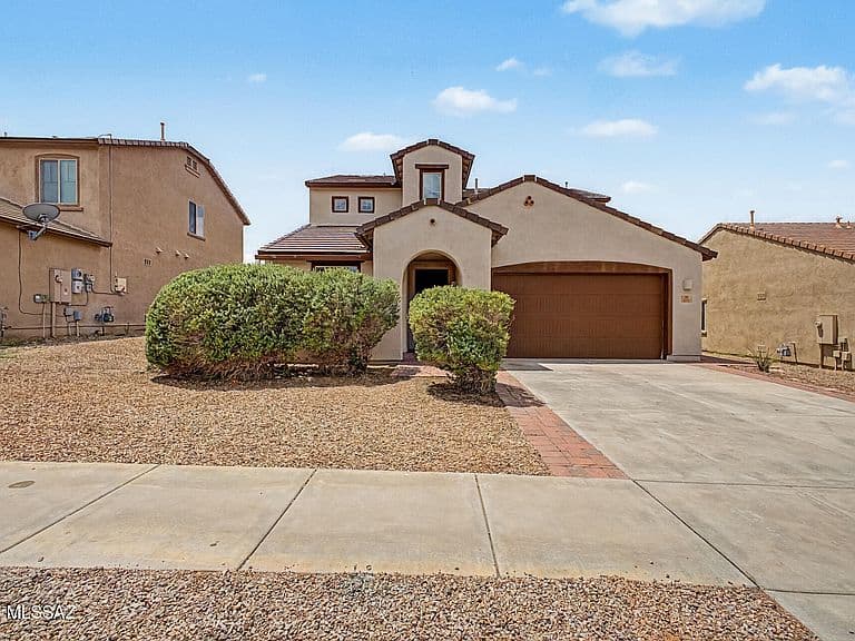 678 S Desert Haven Rd photo 1