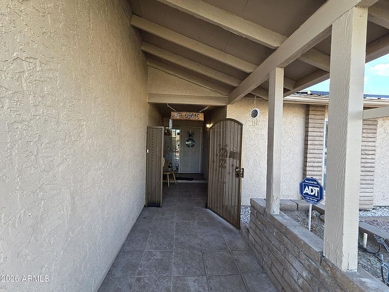 10340 W HAZELWOOD Avenue photo 5