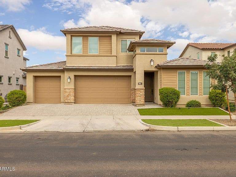 9662 E RAINBOW Avenue photo 1
