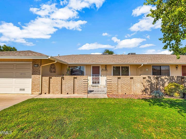 11120 W CAMEO Drive photo 2