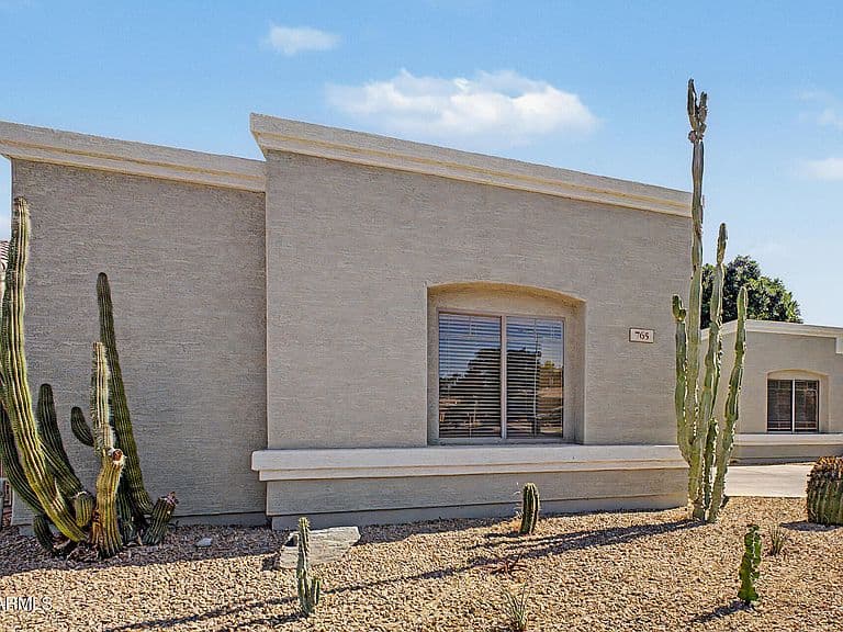 765 W EBONY Way photo 4