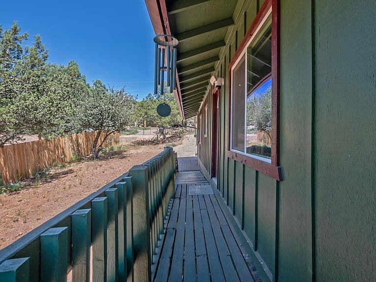 259 W Mary Patricia Dr photo 5