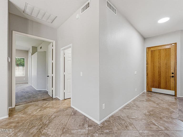 7751 W MAUI Lane photo 4