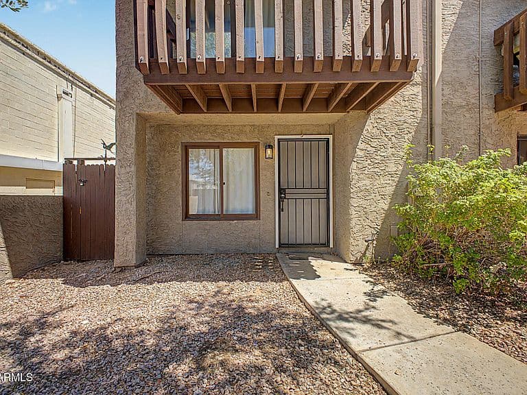 2815 N 52ND Street #3 photo 2