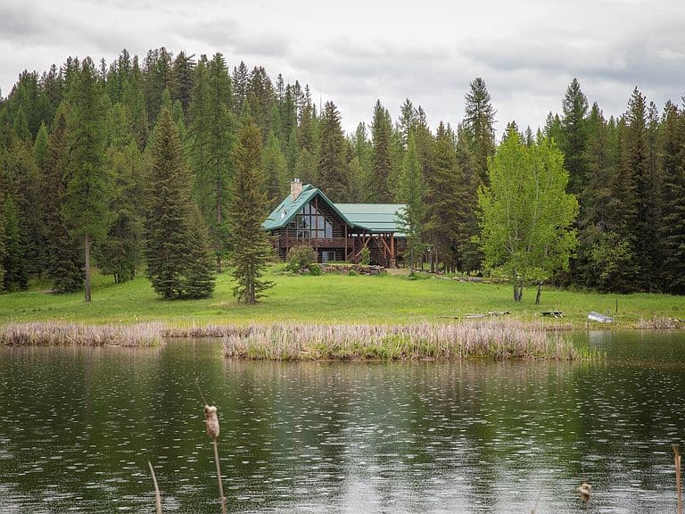 463 Tamarack Creek Rd photo 4