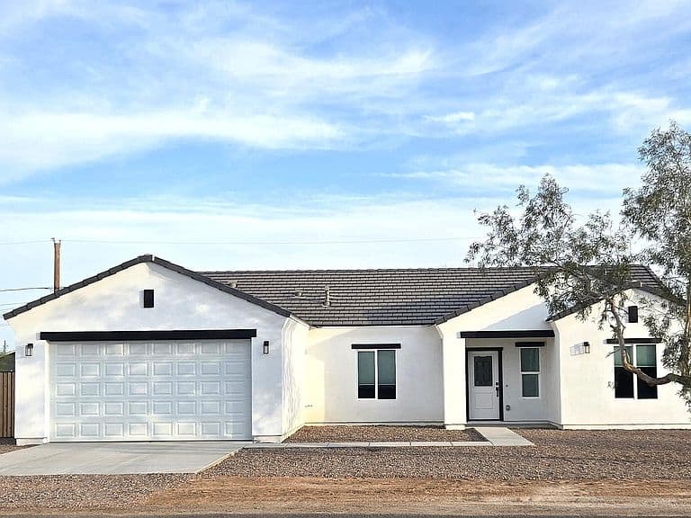 5281 E VISTA GRANDE -- photo 2