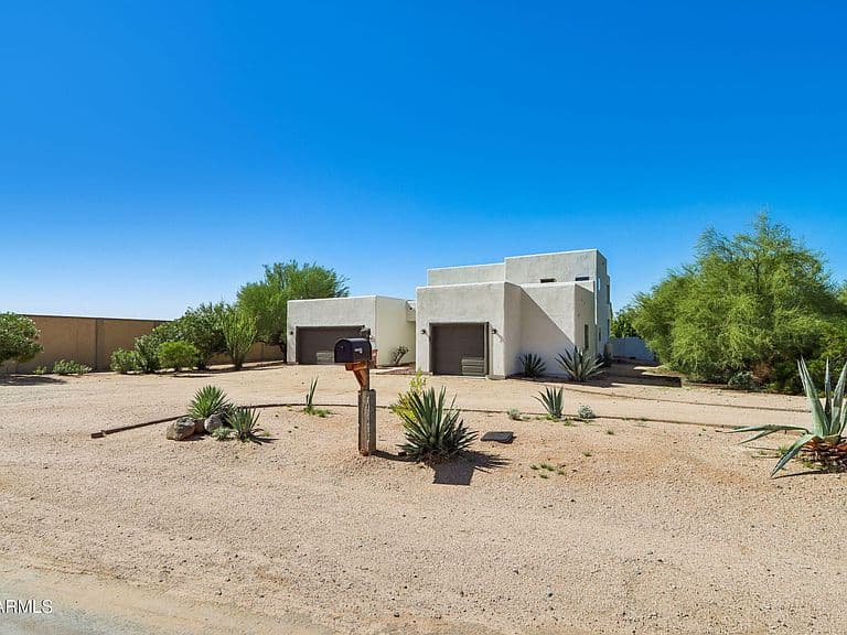 26666 N 62ND Street photo 1