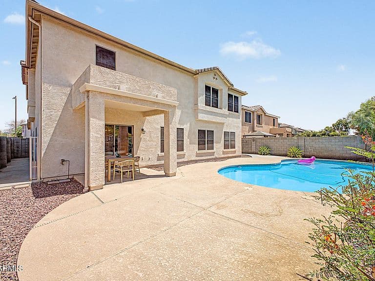 3709 E BETSY Lane photo 3