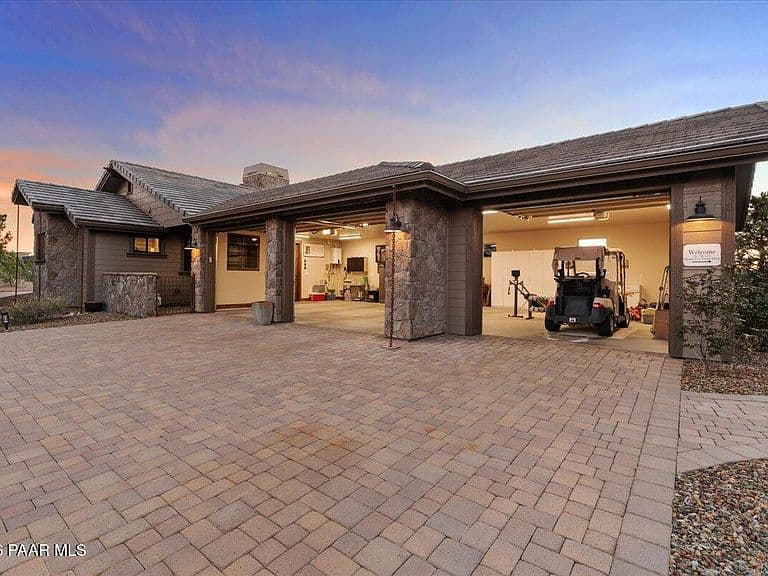 5485 W Bruno Canyon Dr photo 2