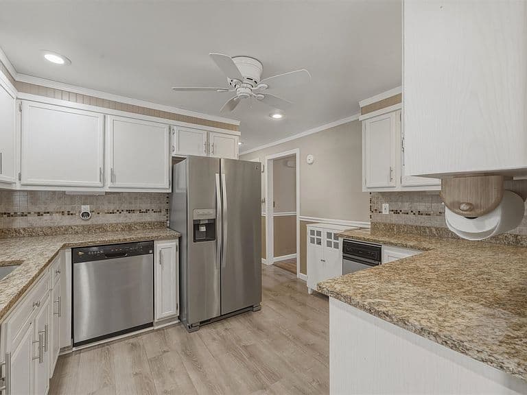 36 Cheyenne Drive photo 3
