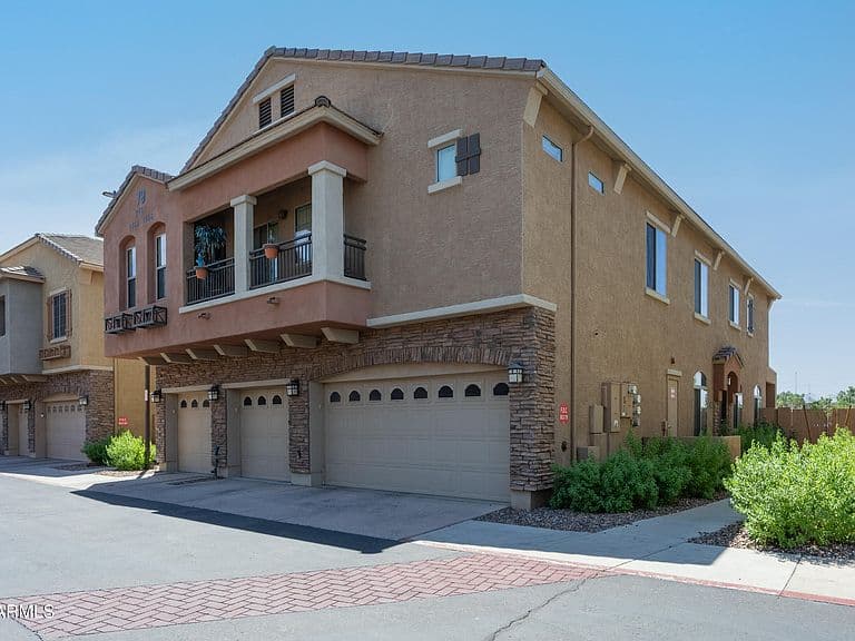 1350 S GREENFIELD Road #1157 photo 1