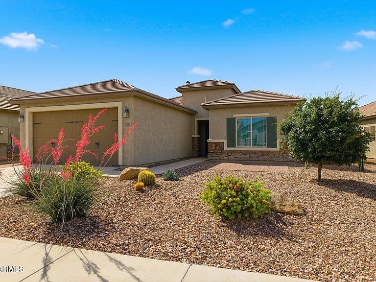 5793 W SARATOGA Court photo 1
