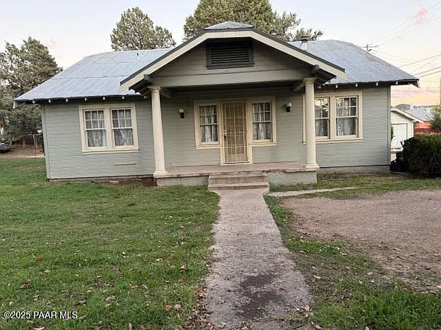 503 Lincoln Ave photo 2
