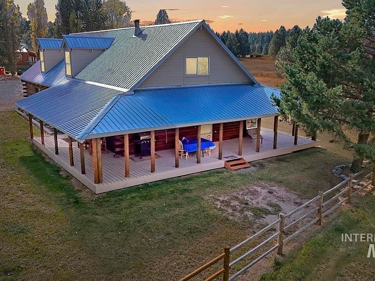 21 Willow Way photo 2