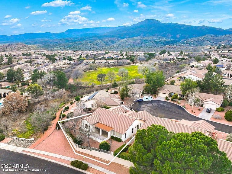 95 S Campfire Cir photo 4