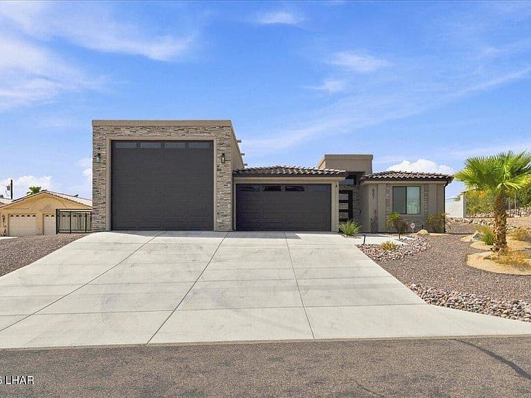 887 Paso Dr photo 3