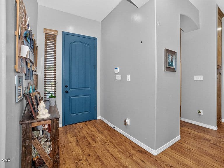 8020 E 34th Ln photo 5