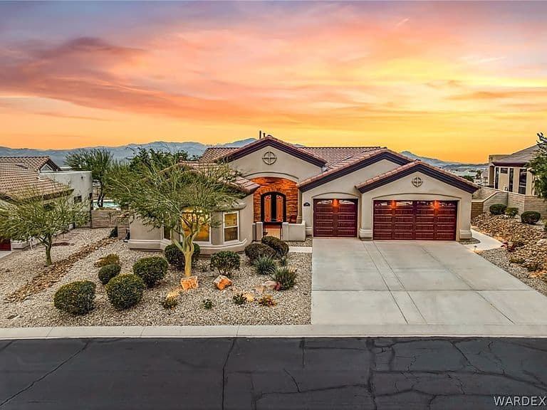 2815 Sidewheel Dr photo 2