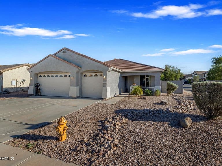 36189 W MADRID Avenue photo 4