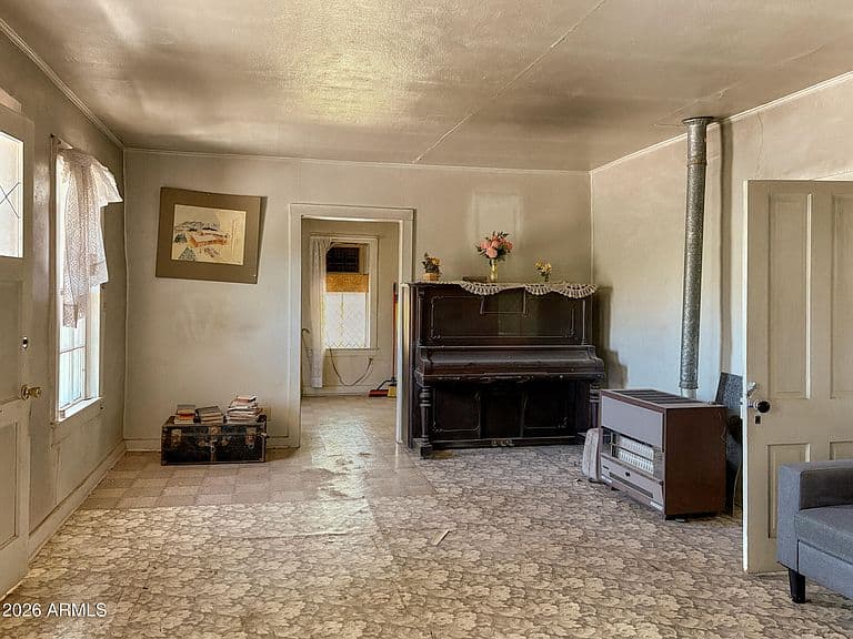 217 W PINAL Street photo 5