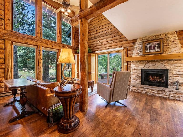 209 Alturas Dr photo 2