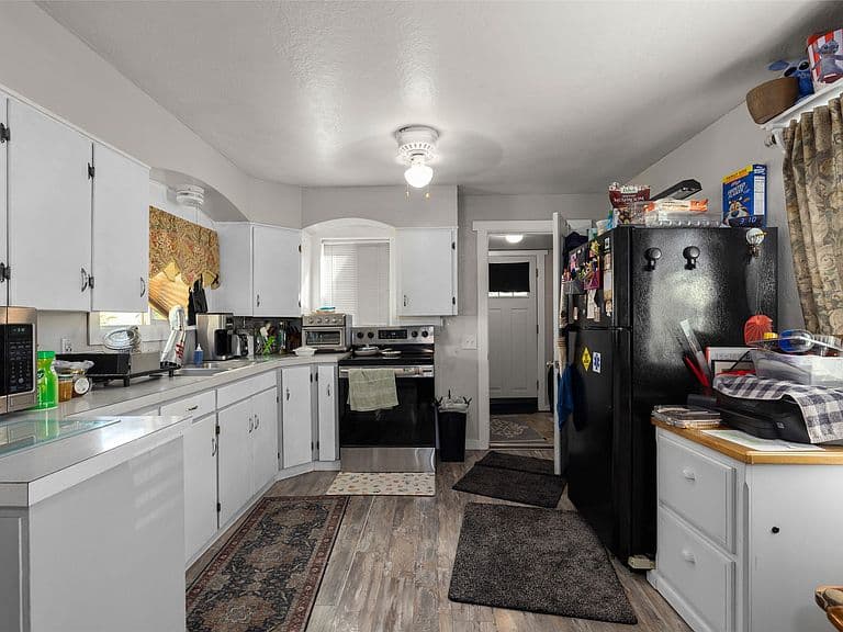 308 E Evergreen Dr photo 3