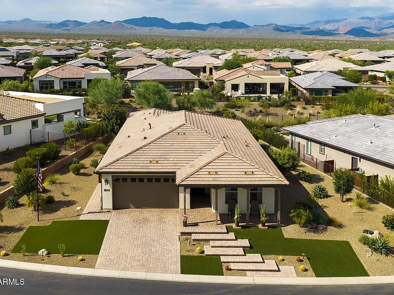 18124 E MASSAI POINT Drive photo 5