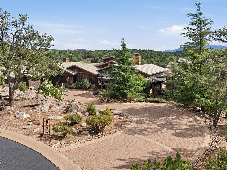 15050 N Wilderness Way photo 2