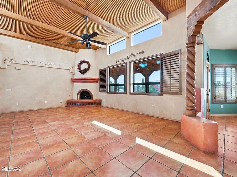 889 W Camino Tierra Libre photo 5