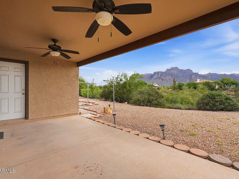 699 N ARROYA Road photo 5