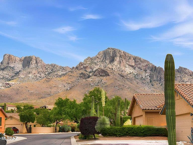 1361 E Sonoran Desert Dr photo 1