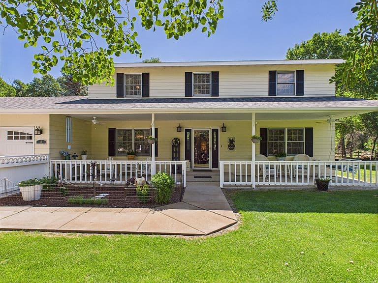 8 Chokecherry Ln photo 1