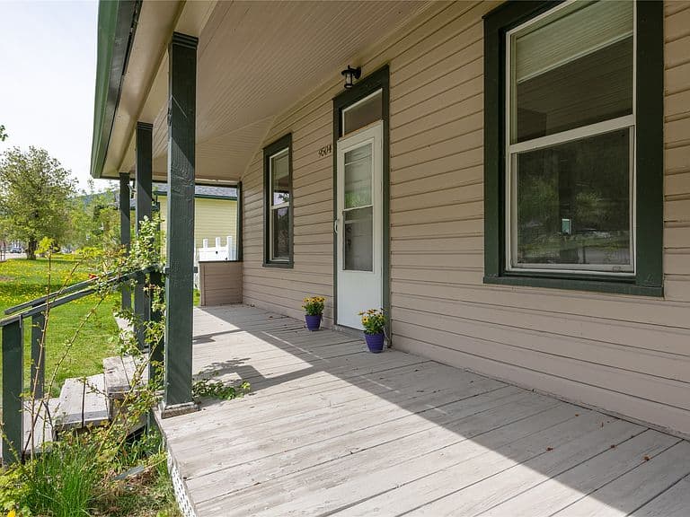 9504 Highway 200 E photo 2