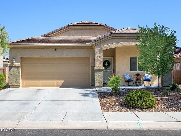 9148 W Blue Saguaro St photo 1