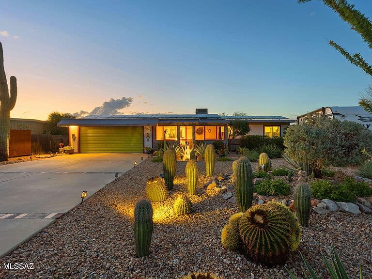 3044 W Avenida Cresta photo 1