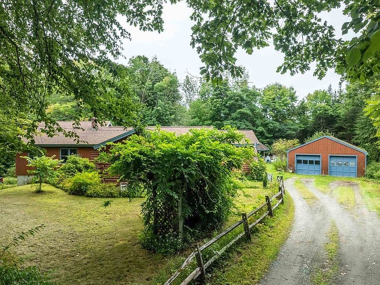 20 Barlow Road photo 3