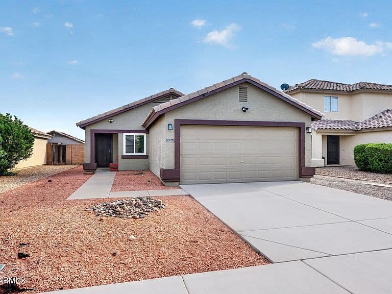 12235 W DAHLIA Drive photo 1