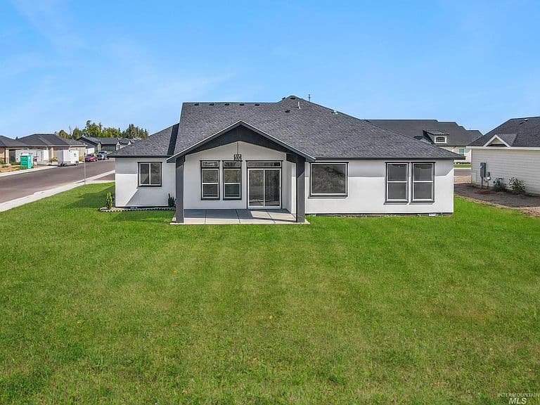 1521 Lavender St photo 5
