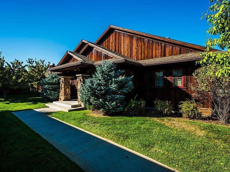 90 Cantle Ct photo 2