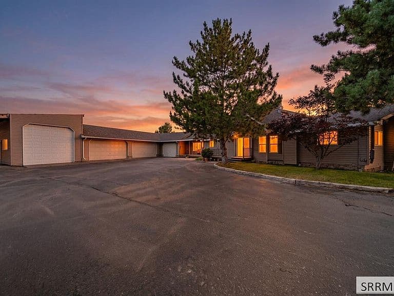 5180 E Redonda Cir photo 1