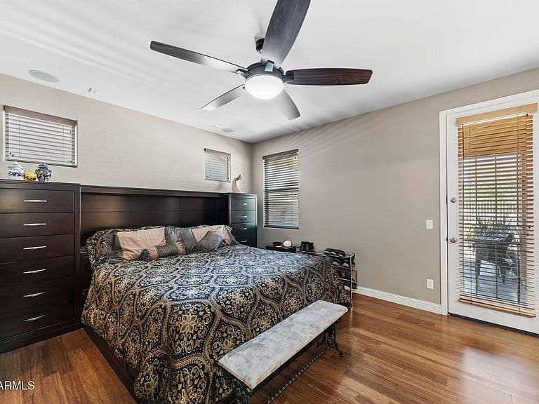 2482 W ARROYO Way photo 5