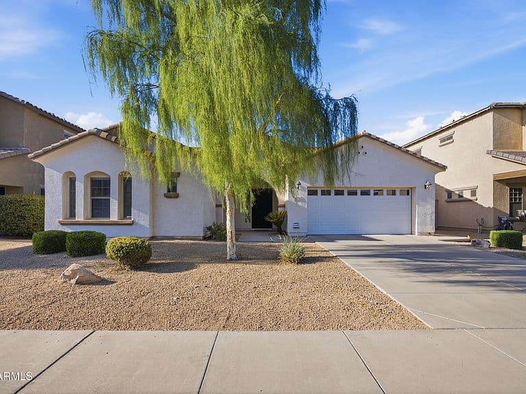 11716 W RIO VISTA Lane photo 1
