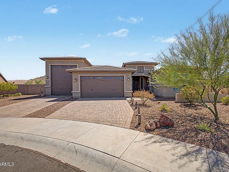 18205 W CASSIA Way photo 3